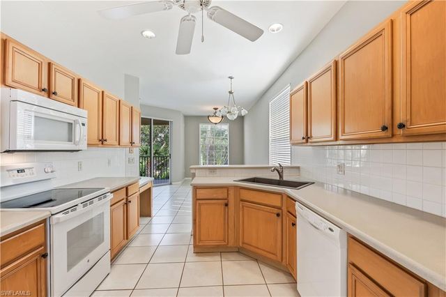 11270 Jacana CT 2101, Fort Myers, FL 33908