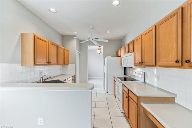 11270 Jacana CT 2101, Fort Myers, FL 33908