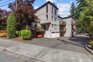 8503 Bowdoin Way #203, Edmonds, WA 98026
