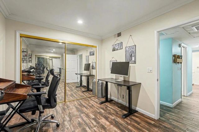 14141 Dickens Street 111, Sherman Oaks, CA 91423