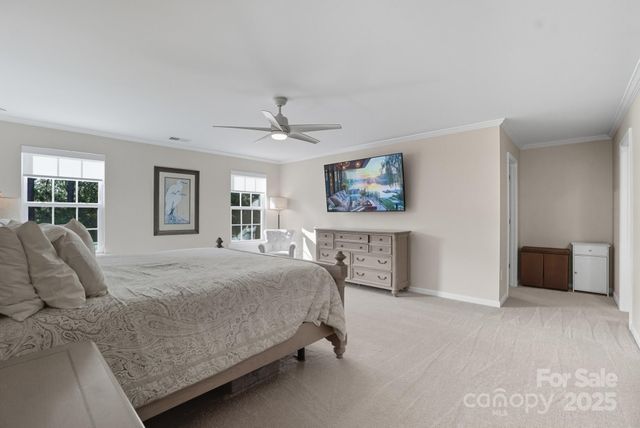 126 Walleye Lane, Troutman, NC 28166