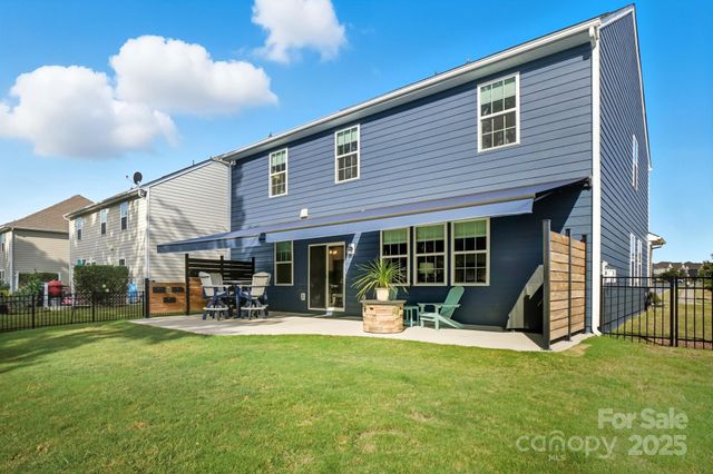 126 Walleye Lane, Troutman, NC 28166