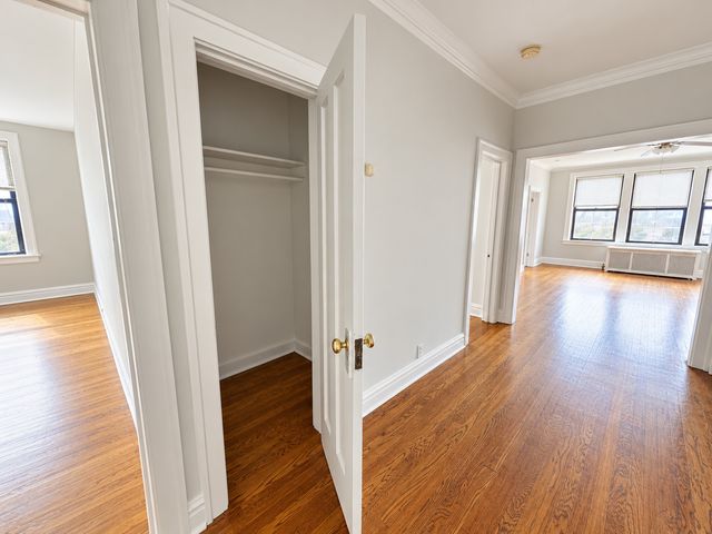 5453 S Everett Avenue 1A, Chicago, IL 60615