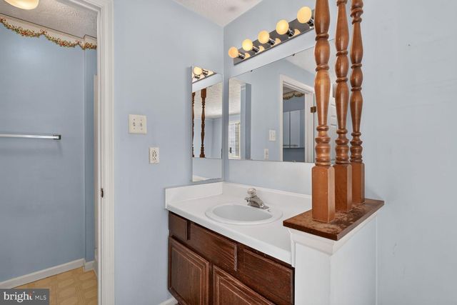 6109 GARDENIA CT, Alexandria, VA 22310