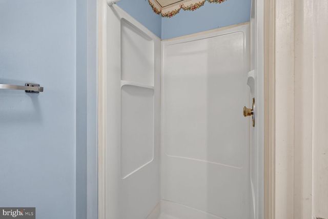 6109 GARDENIA CT, Alexandria, VA 22310