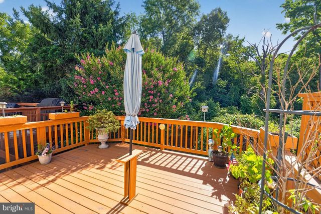 6109 GARDENIA CT, Alexandria, VA 22310