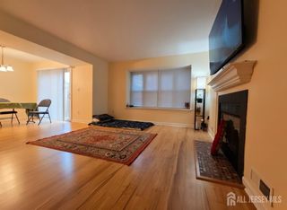 34 Almond Drive, Somerset County, NJ 08873