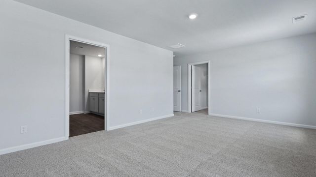 535 Lake Ridge Boulevard, Summerville, SC 29486