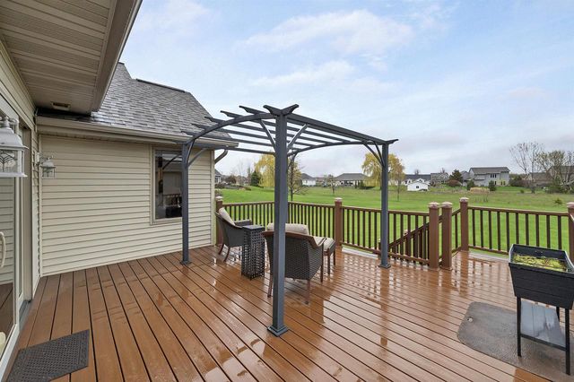 3663 HALF CROWN, De Pere, WI 54115