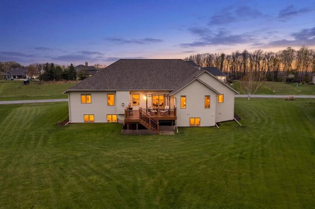 3663 HALF CROWN, De Pere, WI 54115