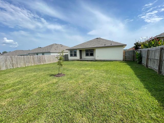 221 Pecos Drive, Huntsville, TX 77340
