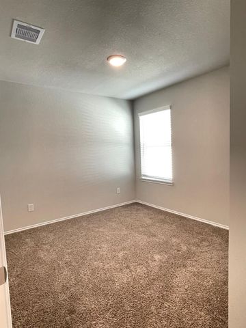 221 Pecos Drive, Huntsville, TX 77340