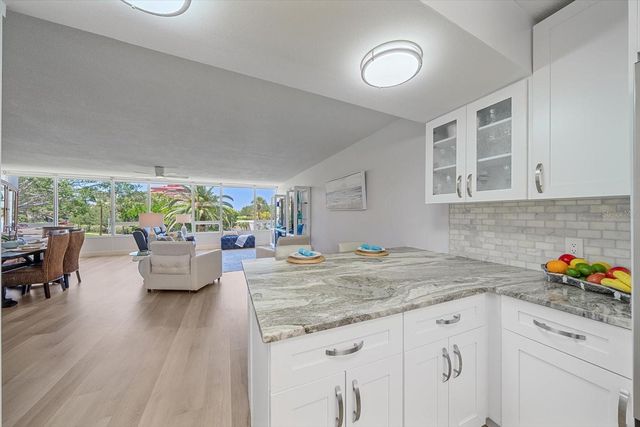 100 SANDS POINT ROAD 225, Longboat Key, FL 34228