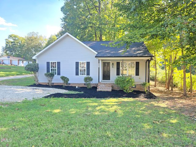 627 Kenneth Road, Greensboro, NC 27455