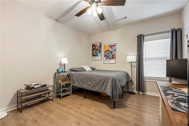 2705 S Angels Road, Fayetteville, AR 72701