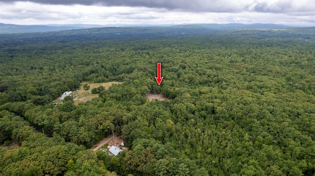 126 Oak Hill Road, Lebanon, ME 04027