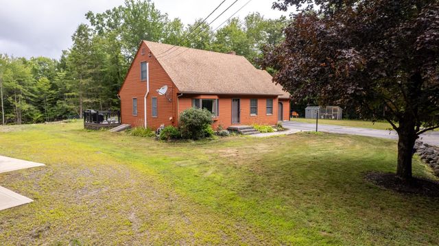 126 Oak Hill Road, Lebanon, ME 04027