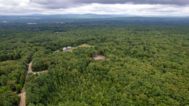 126 Oak Hill Road, Lebanon, ME 04027