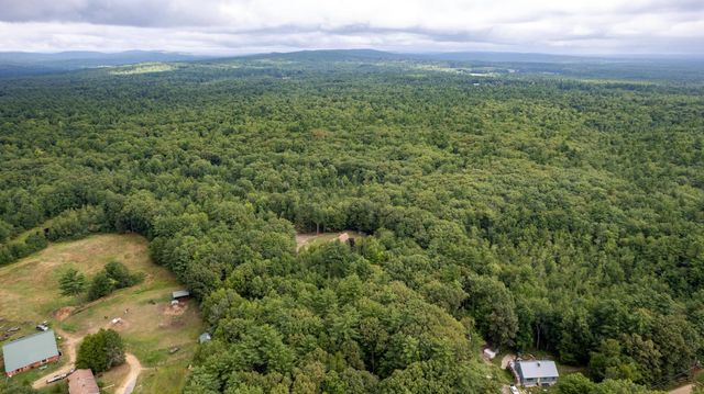 126 Oak Hill Road, Lebanon, ME 04027