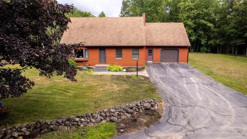 126 Oak Hill Road, Lebanon, ME 04027