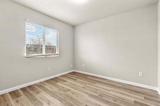 365 J St, Biggs, CA 95917