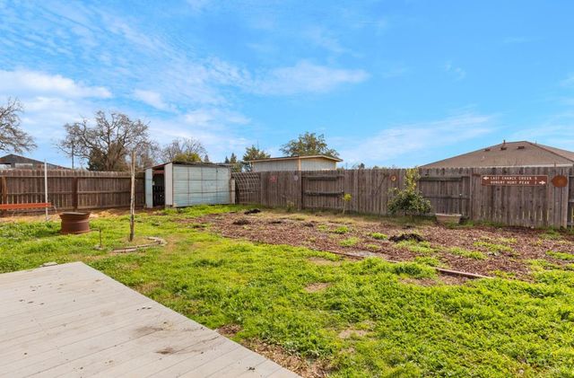 365 J St, Biggs, CA 95917