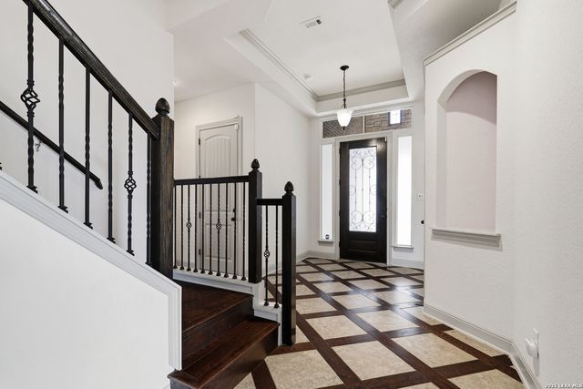 5815 Cedar Hill Way, San Antonio, TX 78253