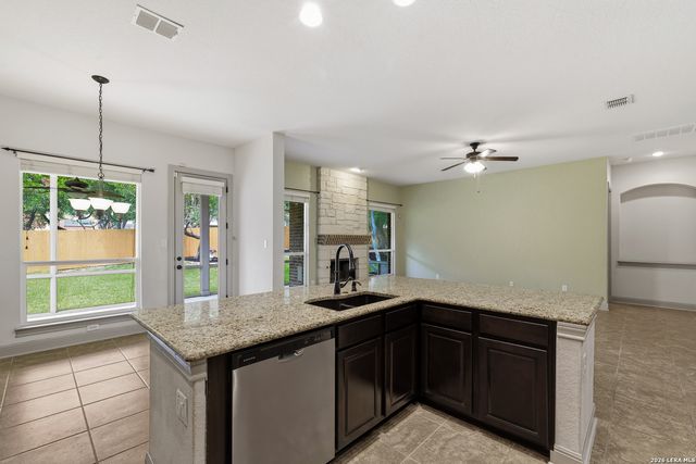 5815 Cedar Hill Way, San Antonio, TX 78253