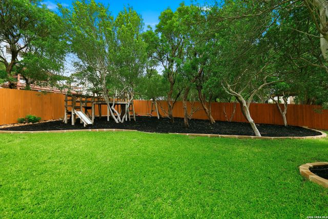 5815 Cedar Hill Way, San Antonio, TX 78253