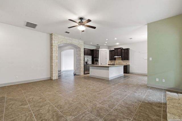 5815 Cedar Hill Way, San Antonio, TX 78253