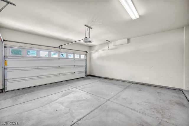 6571 Tangled Vines Avenue, Las Vegas, NV 89139
