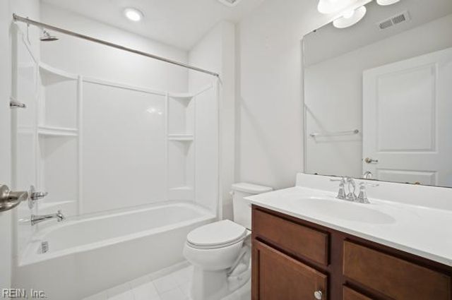 315 W Constance Rd Unit 232, Suffolk, VA 23434