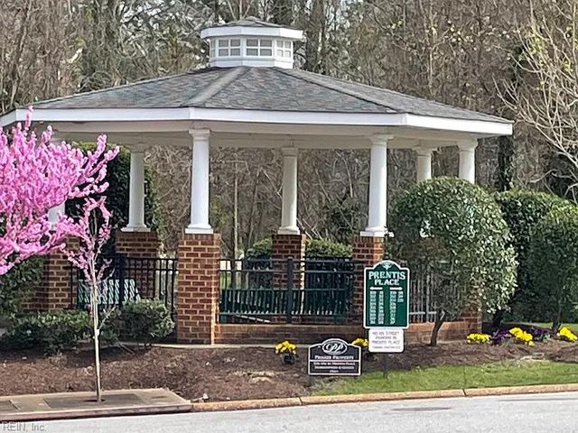 315 W Constance Rd Unit 232, Suffolk, VA 23434