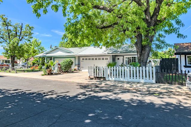 205 Carmillita Way, Modesto, CA 95354