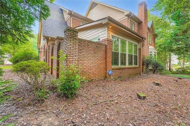 1959 Clairborne Court, Dunwoody, GA 30338