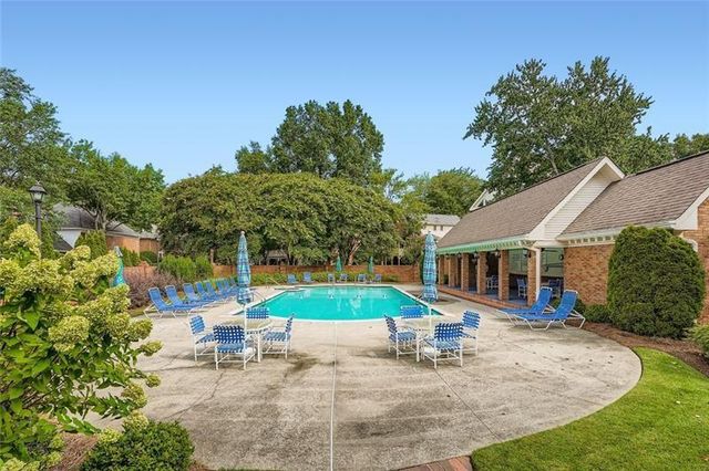 1959 Clairborne Court, Dunwoody, GA 30338