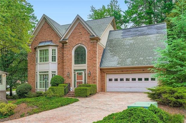 1959 Clairborne Court, Dunwoody, GA 30338