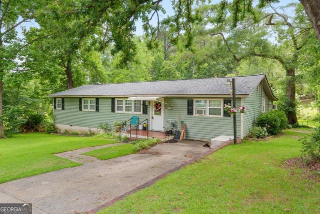 4365 Crystal Lake Drive, Macon, GA 31217