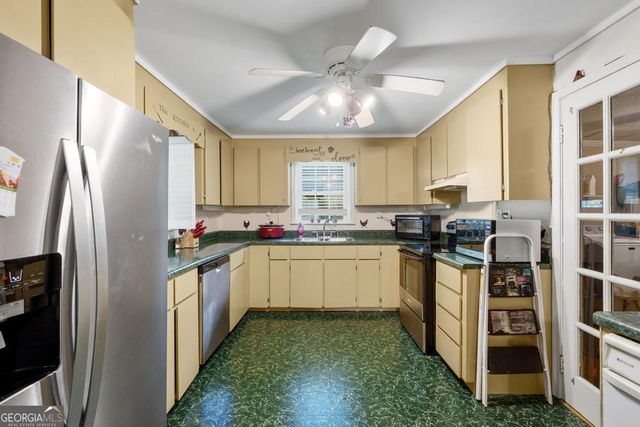 4365 Crystal Lake Drive, Macon, GA 31217