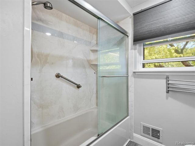 2921 Baylis Drive, Ann Arbor, MI 48108