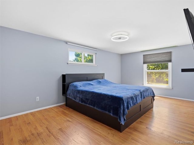 2921 Baylis Drive, Ann Arbor, MI 48108