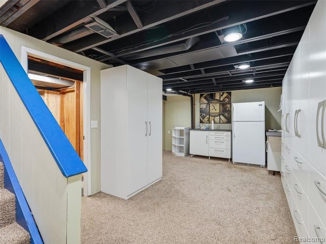 2921 Baylis Drive, Ann Arbor, MI 48108
