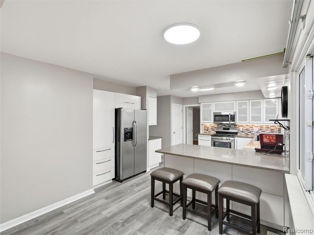2921 Baylis Drive, Ann Arbor, MI 48108