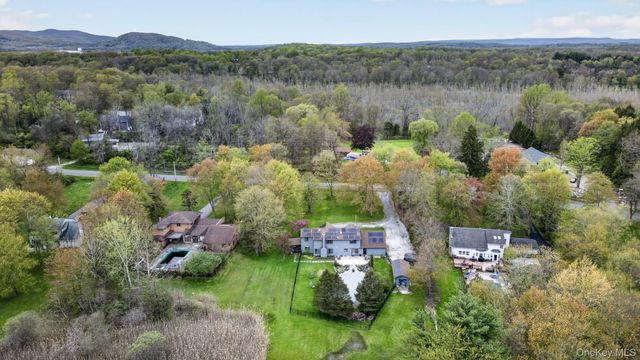 137 Blue Hill Road, Hopewell Junction, NY 12533