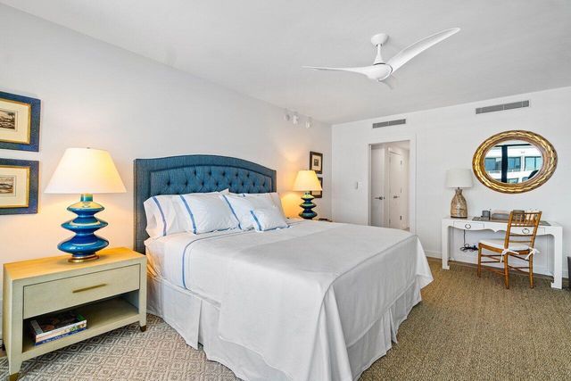 2784 S Ocean Boulevard 403s, Palm Beach, FL 33480
