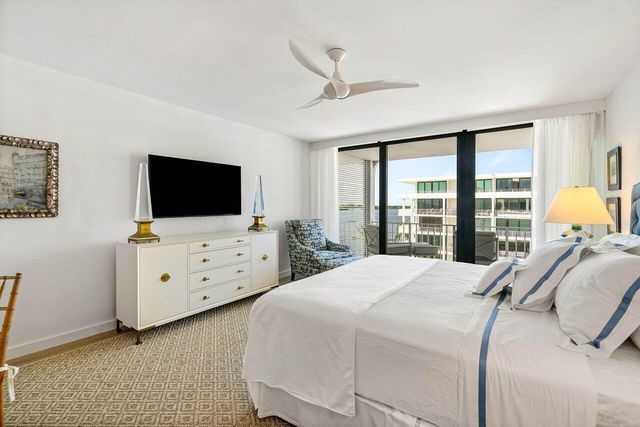 2784 S Ocean Boulevard 403s, Palm Beach, FL 33480