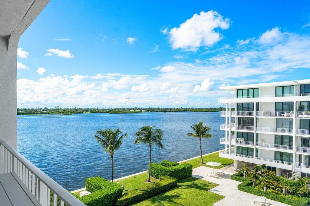 2784 S Ocean Boulevard 403s, Palm Beach, FL 33480