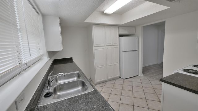 781 Country Place Drive 1061, Houston, TX 77079