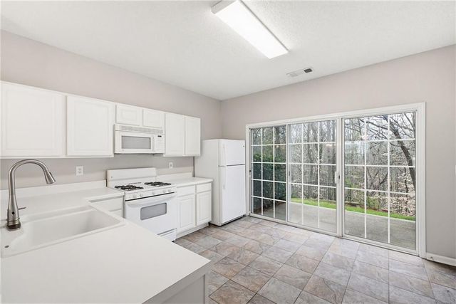 292 Devonshire Drive, Alpharetta, GA 30022