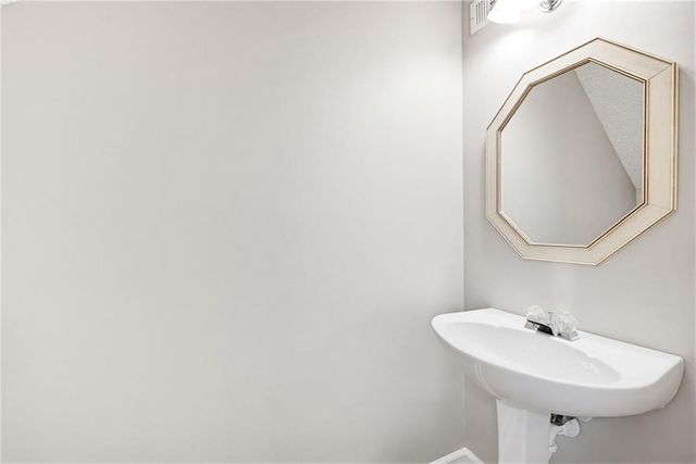 292 Devonshire Drive, Alpharetta, GA 30022